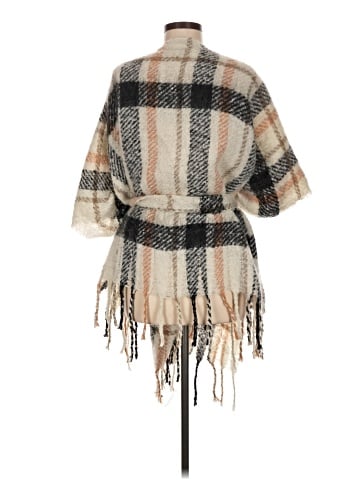 Liz Claiborne Wrap (view 2)