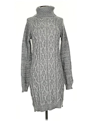 Hem & Thread Turtleneck Sweater (view 1)