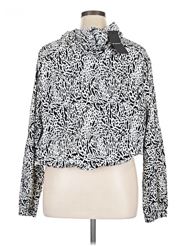 Fabletics Windbreaker (view 2)