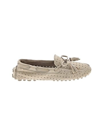 Coach Flats (view 1)