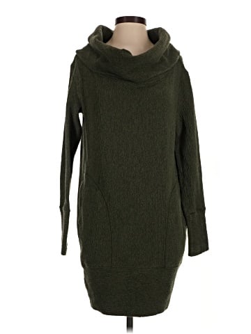 Lululemon Athletica Pullover Sweater (view 1)