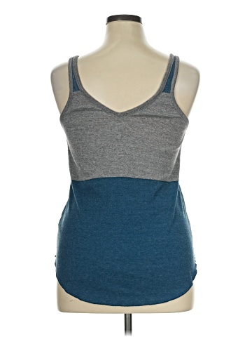 Chaser Sleeveless Top (view 2)