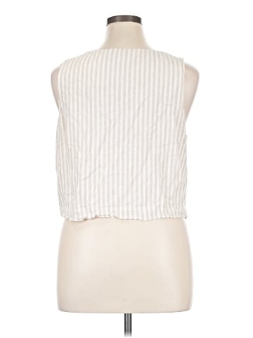 Abercrombie & Fitch Sleeveless Top (view 2)