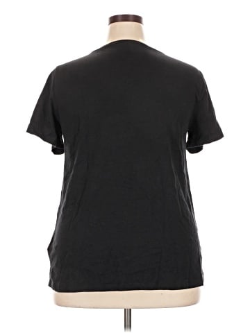 Amazon Essentials Short Sleeve T-Shirt (view 2)