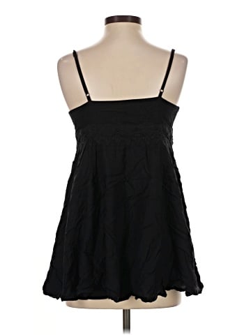 Urban Outfitters Casual Dress (view 2)