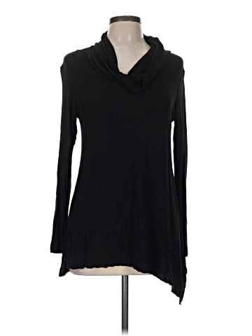 Kim & Cami Long Sleeve Turtleneck (view 1)