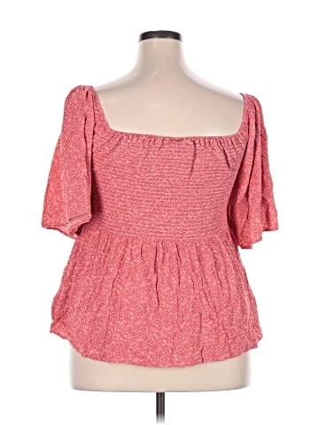 Bobeau Short Sleeve Top (view 2)