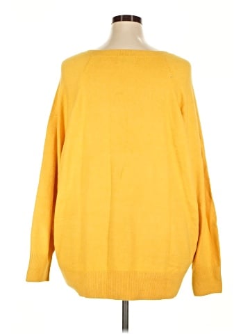 Old Navy Pullover Sweater (view 2)