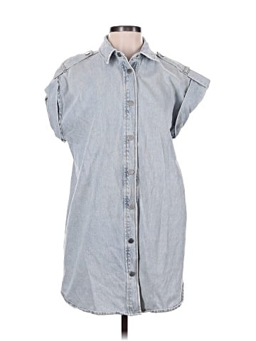 Steve Madden Short Sleeve Button-Down Shirt (view 1)