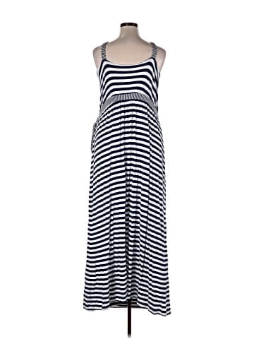 Old Navy Casual Dress (view 2)