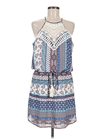B. Darlin Casual Dress (view 1)