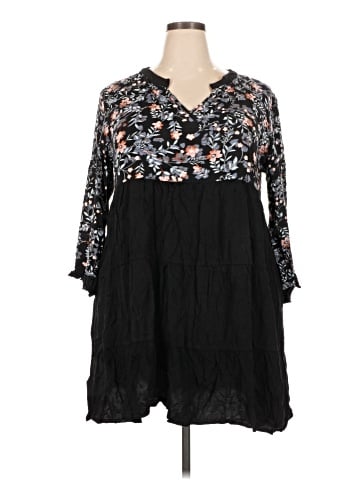 Suzanne Betro Casual Dress (view 1)