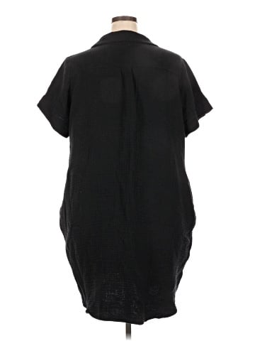 Three Dots Poncho (view 2)