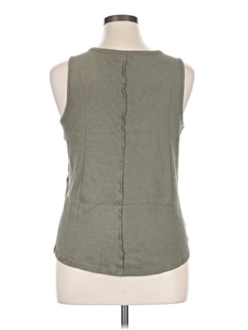 Maurices Sleeveless Button-Down Shirt (view 2)