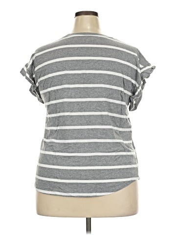 Crown & Ivy Short Sleeve T-Shirt (view 2)