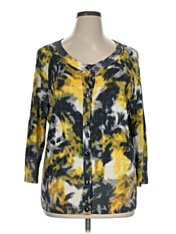 St. John Cardigan (view 1)
