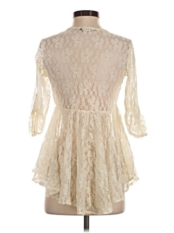 American Rag Cie 3/4 Sleeve Top (view 2)
