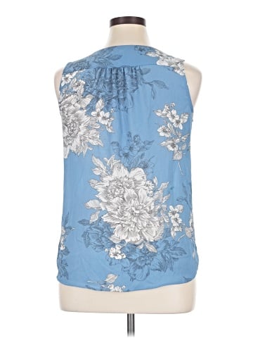 Roz & Ali Sleeveless Blouse (view 2)