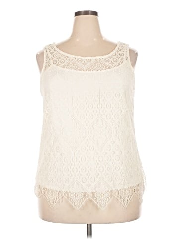 Echo Sleeveless Blouse (view 1)