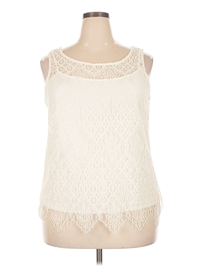 Pre-owned Echo Sleeveless Blouse In Ivory