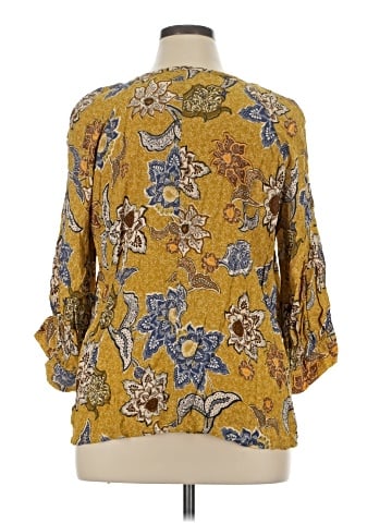 Karen Kane 3/4 Sleeve Blouse (view 2)
