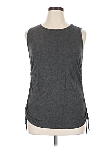 Socialite Sleeveless T-Shirt (view 1)