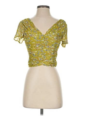 Astr Short Sleeve Blouse (view 1)