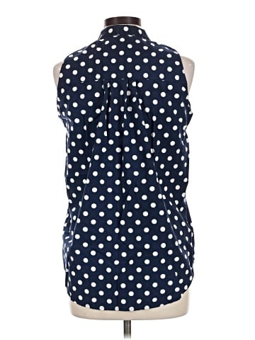 Dockers Sleeveless Button-Down Shirt (view 2)