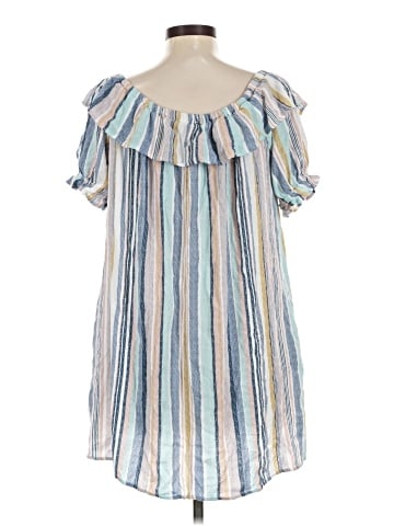 Hem & Thread Short Sleeve Top (view 2)