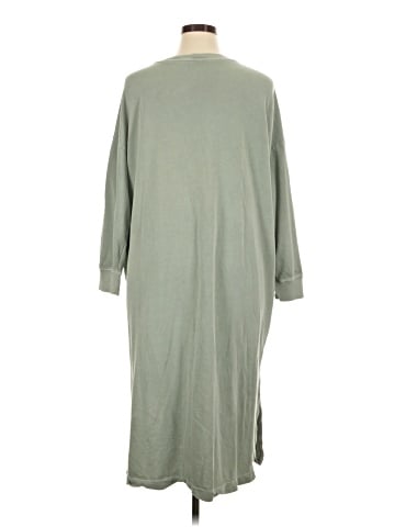 Old Navy Casual Dress (view 2)