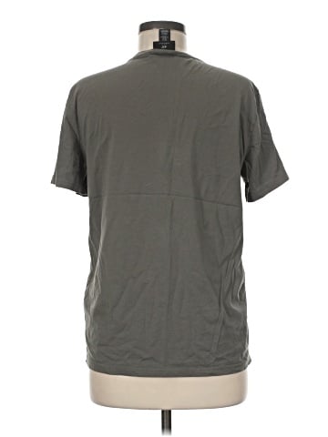 H&M Short Sleeve T-Shirt (view 2)