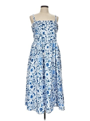 Abercrombie & Fitch Casual Dress (view 1)