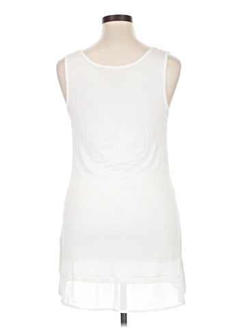 Simply Noelle Sleeveless Top (view 2)