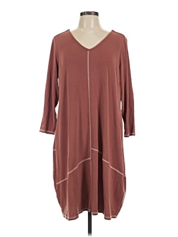 Marla Wynne Casual Dress (view 1)
