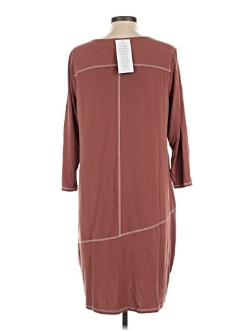 Marla Wynne Casual Dress (view 2)