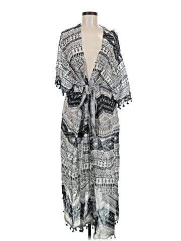 Lovestitch Kimono (view 1)