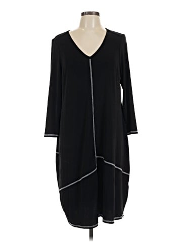 Marla Wynne Casual Dress (view 1)