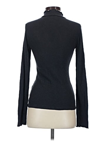 Abercrombie & Fitch Long Sleeve Turtleneck (view 2)