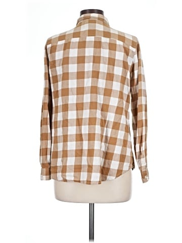 Old Navy Long Sleeve Button-Down Shirt (view 2)