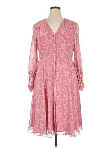 Gal Meets Glam Casual Dress (view 1)
