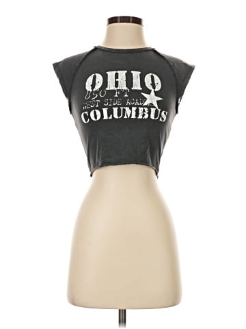 Bershka Sleeveless T-Shirt (view 1)