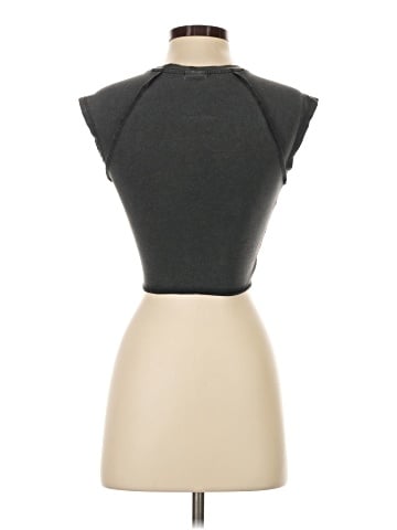 Bershka Sleeveless T-Shirt (view 2)