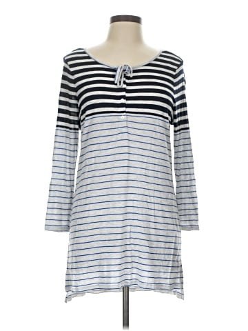 TWO by Vince Camuto Casual Dress (view 1)