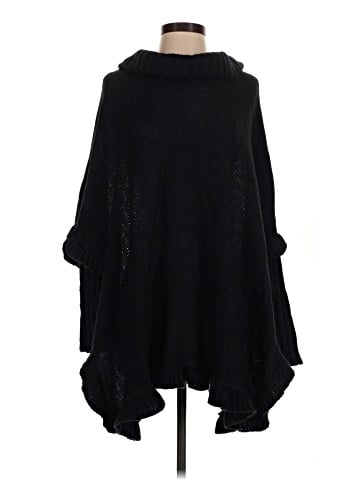 Alya Poncho (view 1)