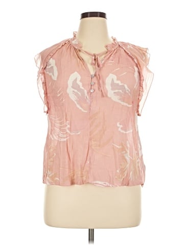 Harve Benard Sleeveless Blouse (view 1)