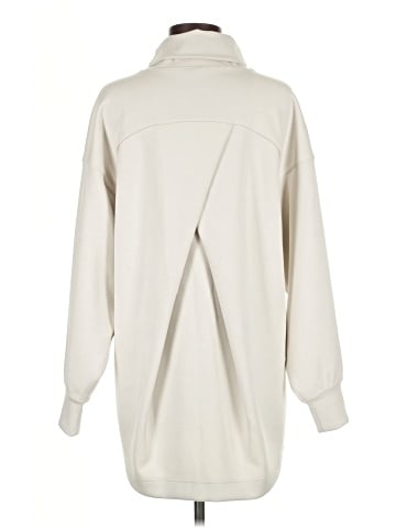 Lululemon Athletica Casual Dress (view 2)