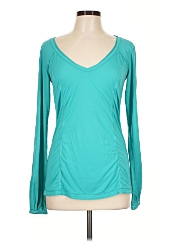 Lululemon Athletica Long Sleeve T-Shirt (view 1)