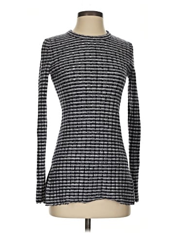 Theory Long Sleeve T-Shirt (view 1)