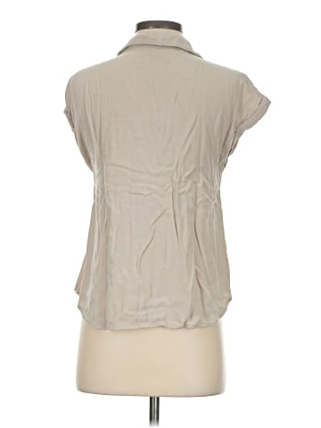 Olive and Oak Sleeveless Button-Down Shirt (view 2)