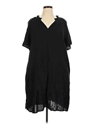 Old Navy Casual Dress (view 1)